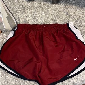 maroon nike shorts